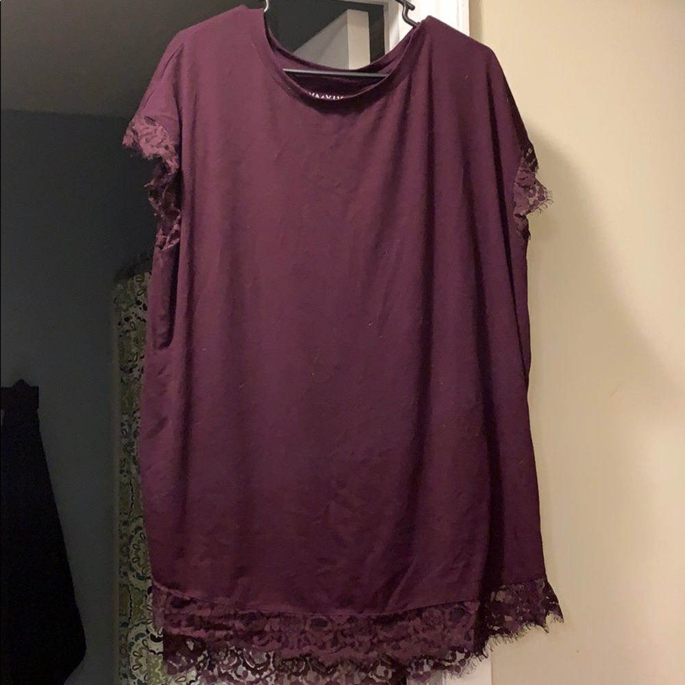 Lace hem tunic
